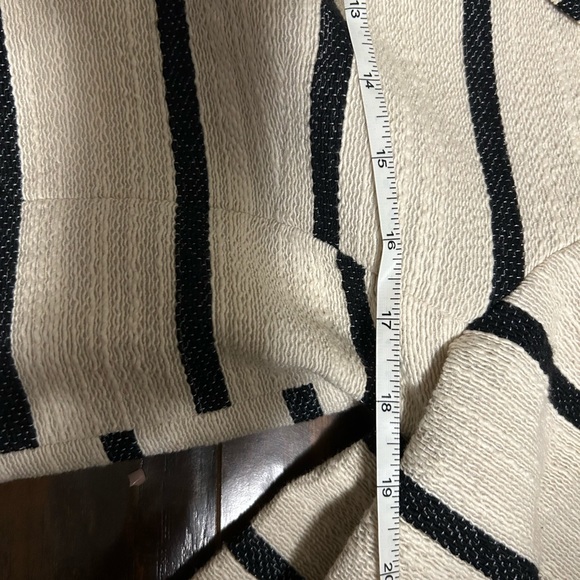 Cream and black striped Jacket. SIZE EU36. BNWT. - Picture 8 of 10
